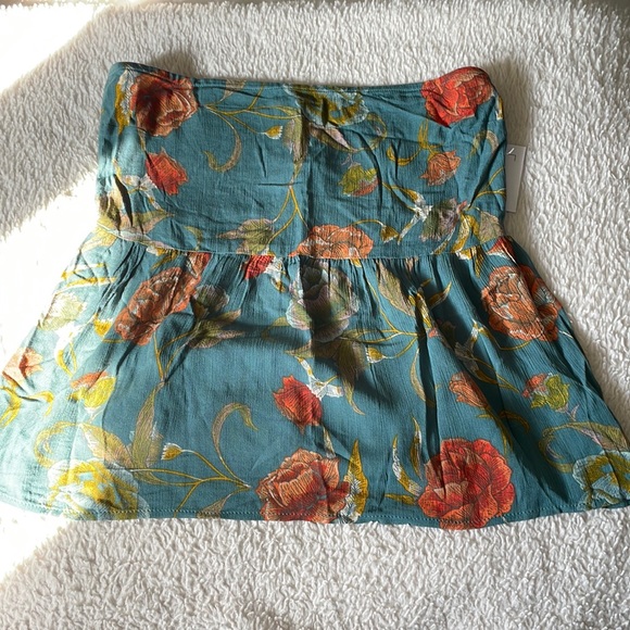O'Neill Tops - NWT - Tilleys O’Neill Teal Floral Tube Top - Size Large